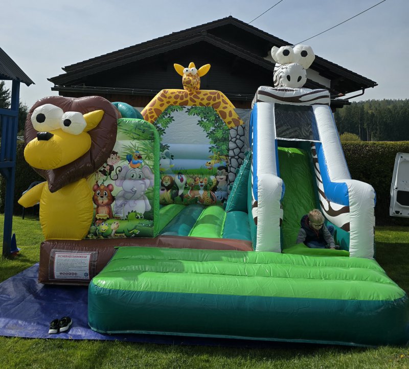 Afrika Wildlife Hüpfburg Mieten